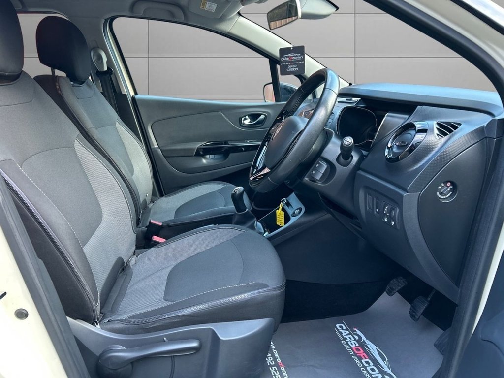 Used Renault Captur 2015 for sale - 77383963: Photo 11