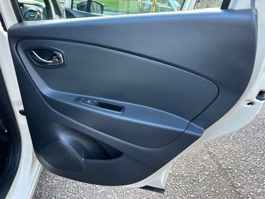 Used Renault Captur 2015 for sale - 77383963: Photo 24