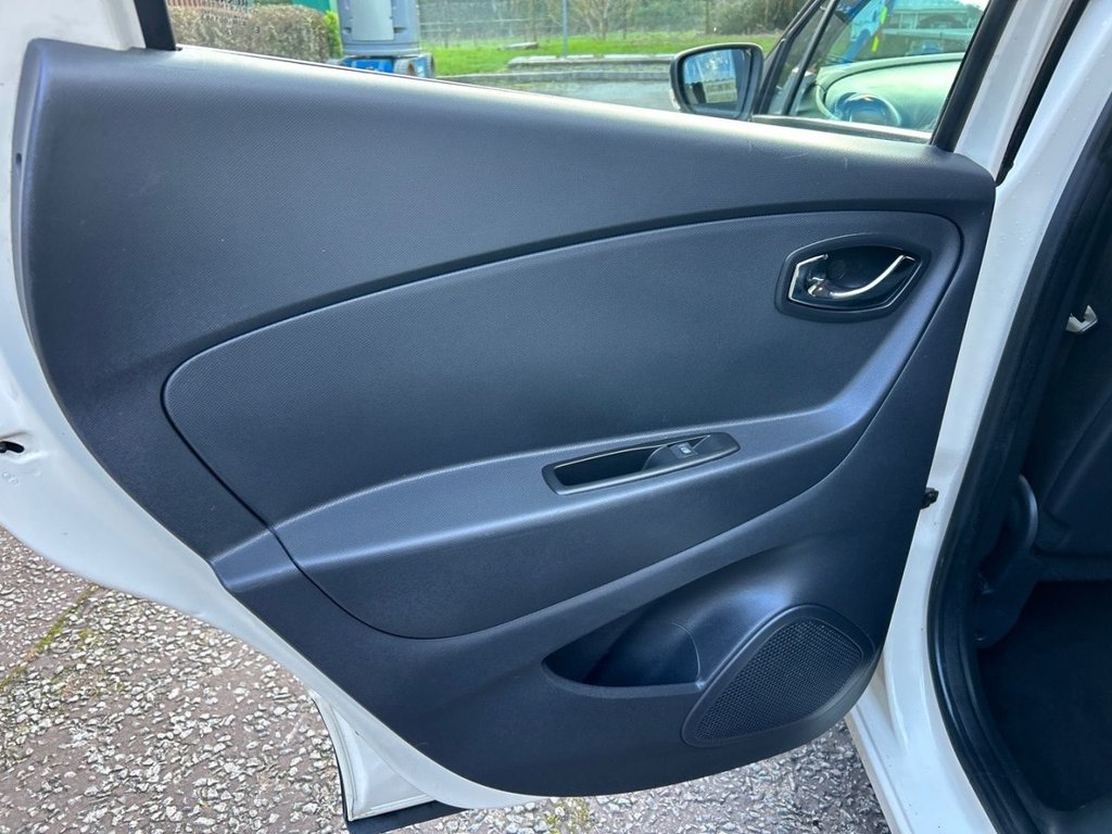 Used Renault Captur 2015 for sale - 77383963: Photo 26