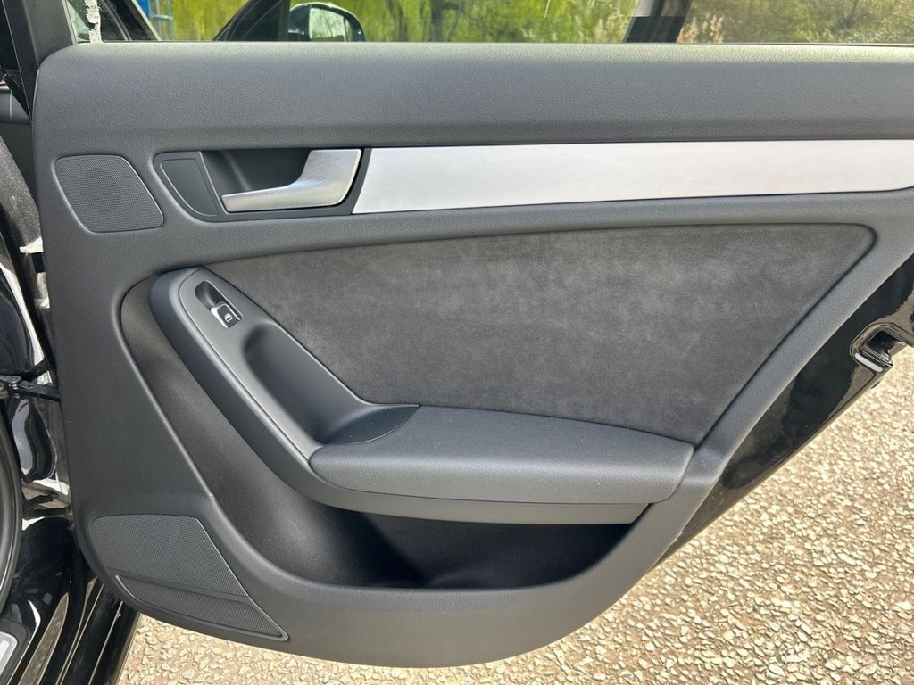 Used Audi A4 2013 for sale - 78117559: Photo 25