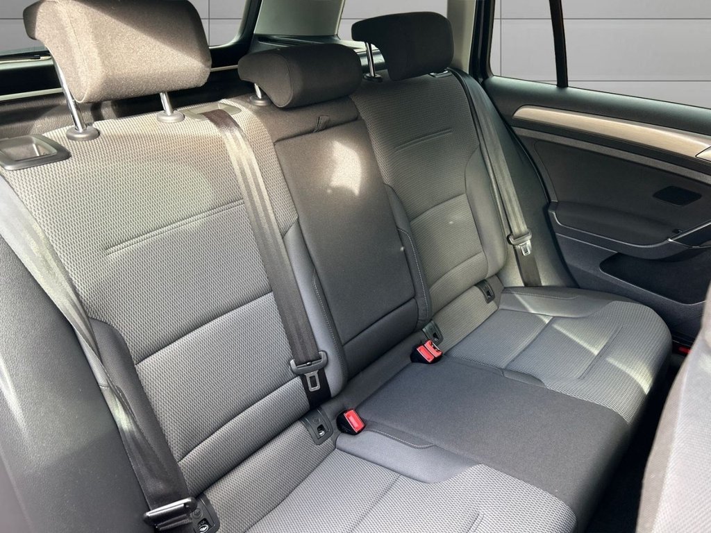 Used Volkswagen Golf 2015 for sale - 76768002: Photo 17