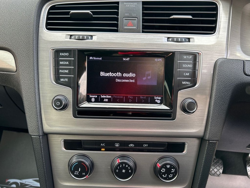 Used Volkswagen Golf 2015 for sale - 76768002: Photo 22