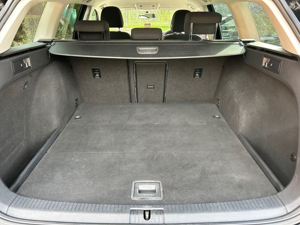 Used Volkswagen Golf 2015 for sale - 76768002: Photo 28