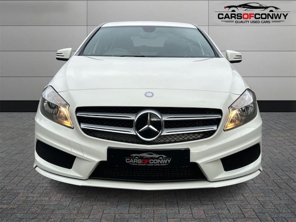Used Mercedes-Benz A-Class 2015 for sale - 76235857: Photo 2