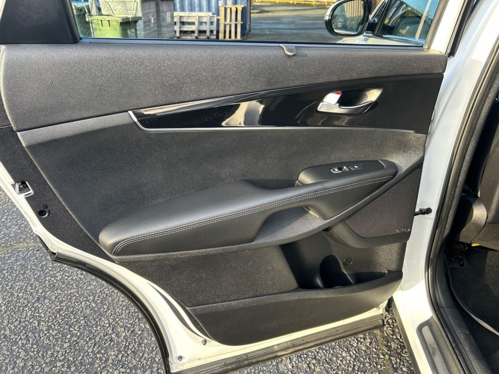 Used Kia Sorento 2016 for sale - 77263117: Photo 28