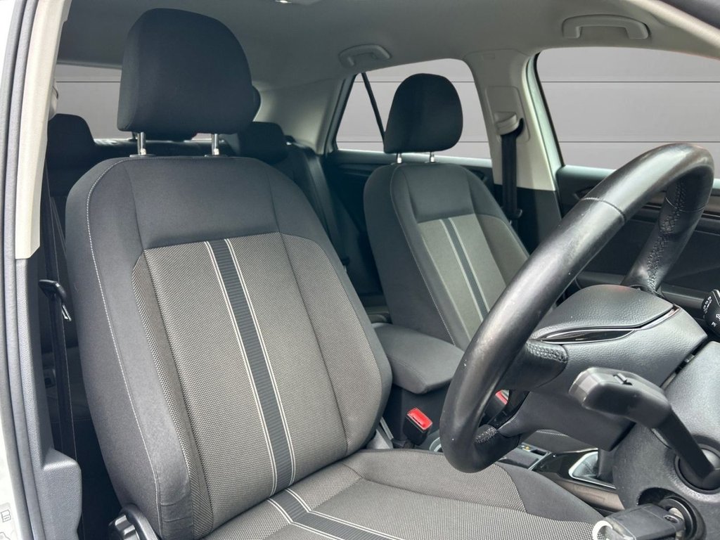 Used Volkswagen T-Roc 2019 for sale - 77608637: Photo 10