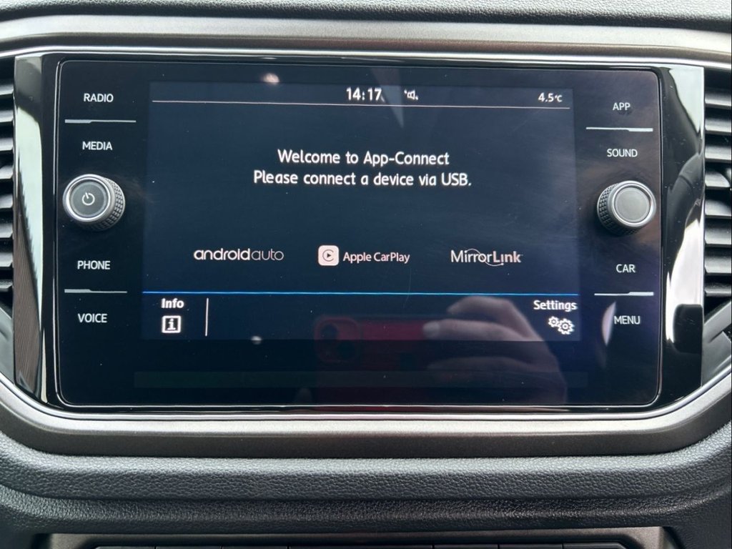 Used Volkswagen T-Roc 2019 for sale - 77608637: Photo 23