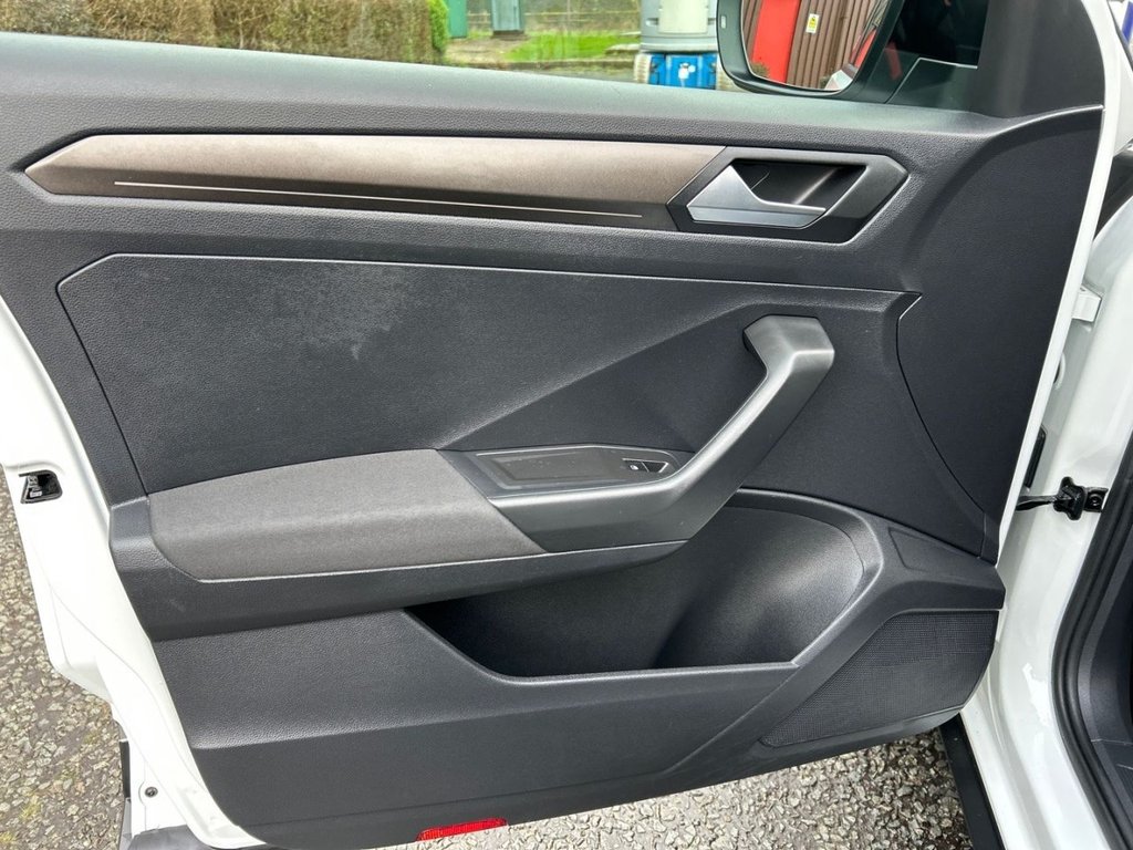 Used Volkswagen T-Roc 2019 for sale - 77608637: Photo 27