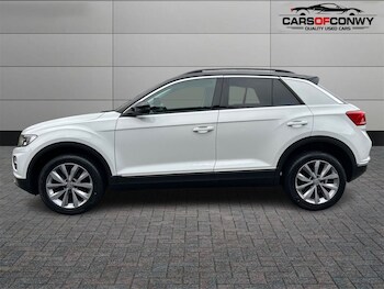 Used Volkswagen T-Roc 2019 for sale - 77608637: Photo