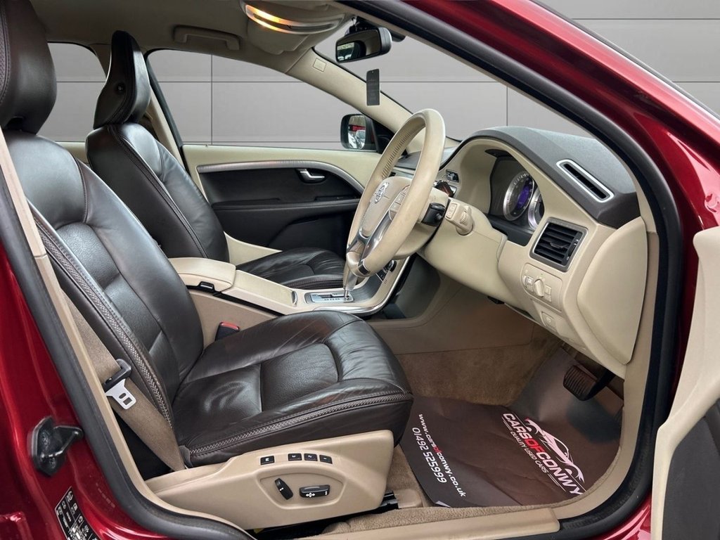 Used Volvo XC70 2011 for sale - 78061925: Photo 11