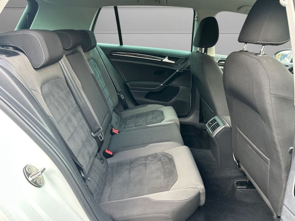 Used Volkswagen Golf 2017 for sale - 77263166: Photo 17