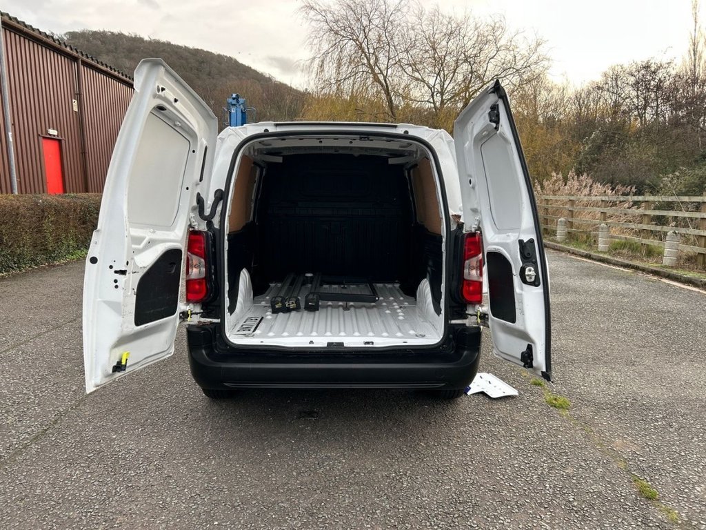 Used Vauxhall Combo 2021 for sale - 76900424: Photo 27