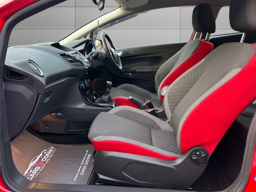 Used Ford Fiesta 2015 for sale - 77072636: Photo 12