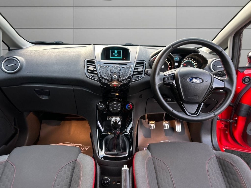 Used Ford Fiesta 2015 for sale - 77072636: Photo 16