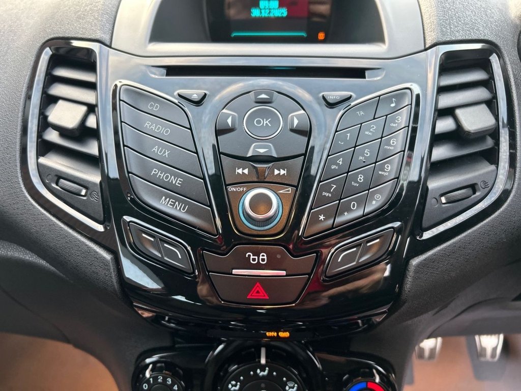 Used Ford Fiesta 2015 for sale - 77072636: Photo 22