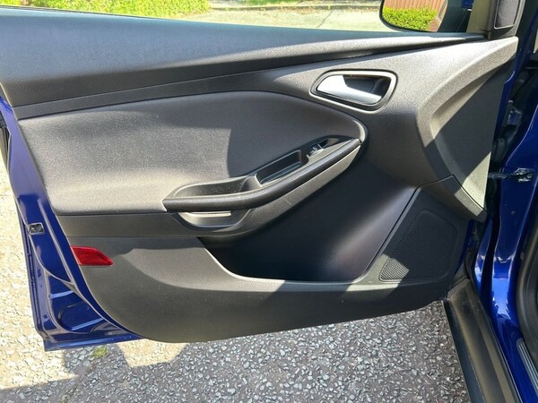 Used Ford Focus 2015 for sale - 75236357: Photo 25