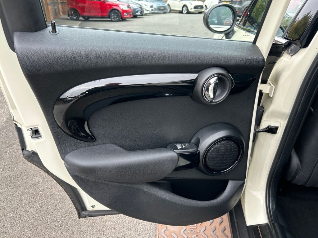 Used MINI Hatch 2018 for sale - 76279682: Photo 27