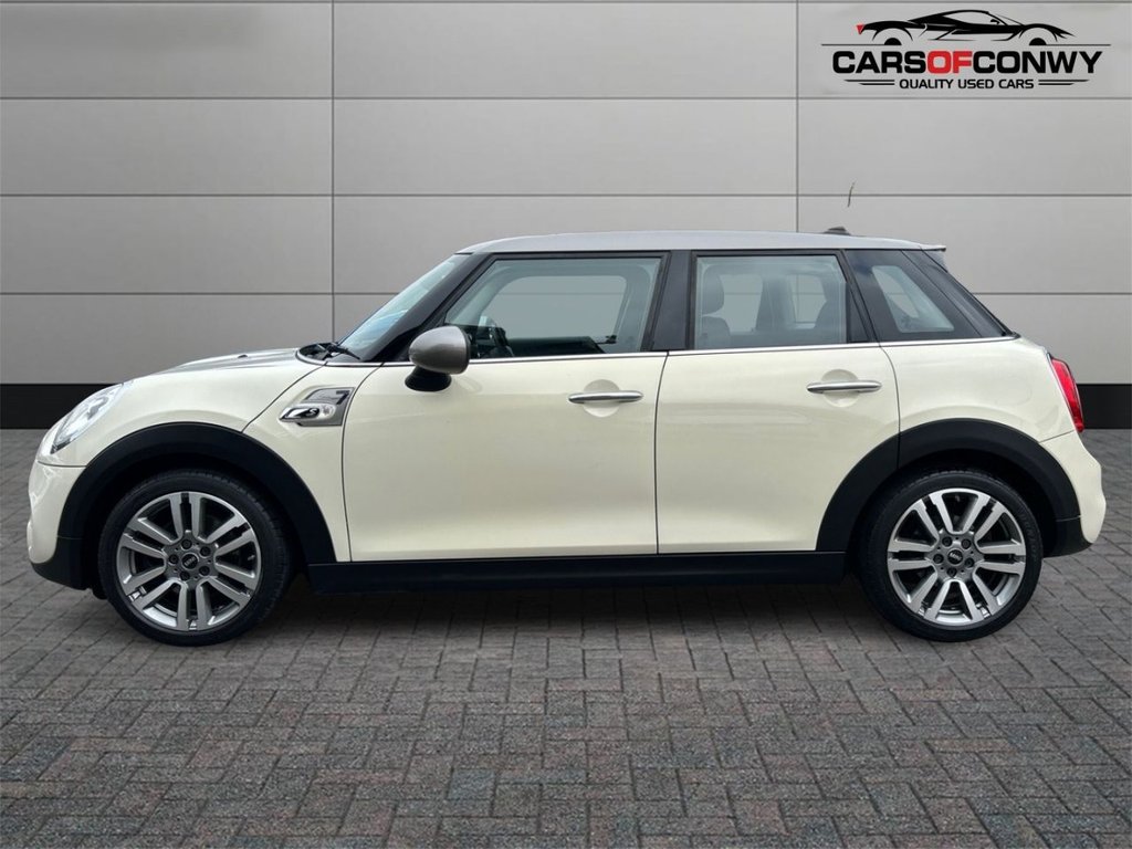 Used MINI Hatch 2018 for sale - 76279682: Photo 4