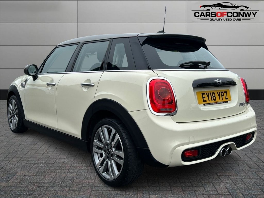 Used MINI Hatch 2018 for sale - 76279682: Photo 5
