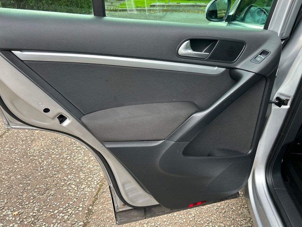 Used Volkswagen Tiguan 2015 for sale - 76361561: Photo 26