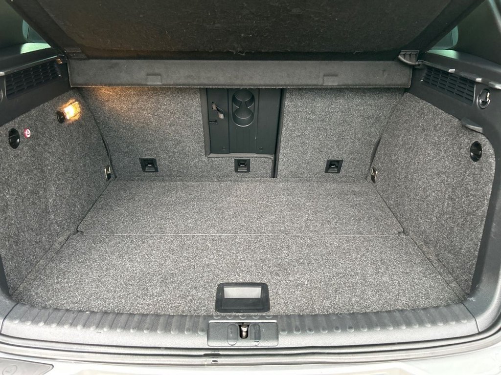 Used Volkswagen Tiguan 2015 for sale - 76361561: Photo 27