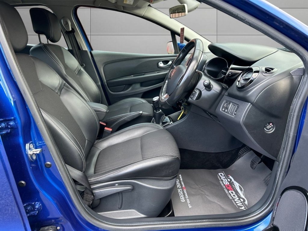 Used Renault Clio 2018 for sale - 77795067: Photo 11