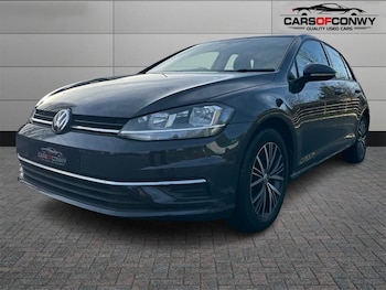 Used Volkswagen Golf 2018 for sale - 77167242: Photo