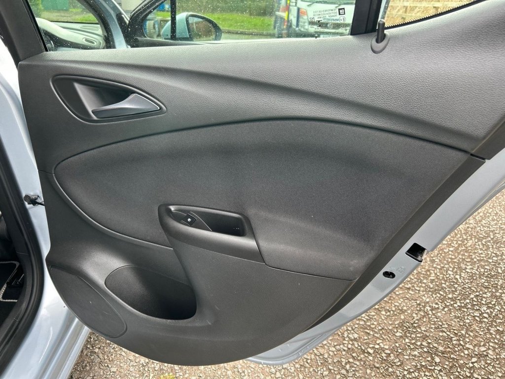 Used Vauxhall Astra 2017 for sale - 77636789: Photo 24
