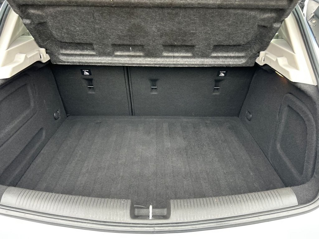 Used Vauxhall Astra 2017 for sale - 77636789: Photo 27