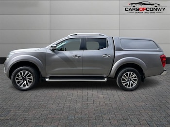 Used Nissan Navara 2017 for sale - 78306168: Photo