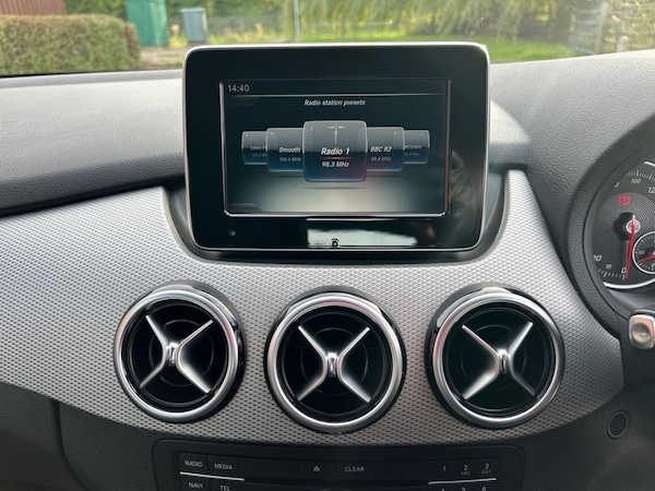 Used Mercedes-Benz B-Class 2015 for sale - 76236164: Photo 22