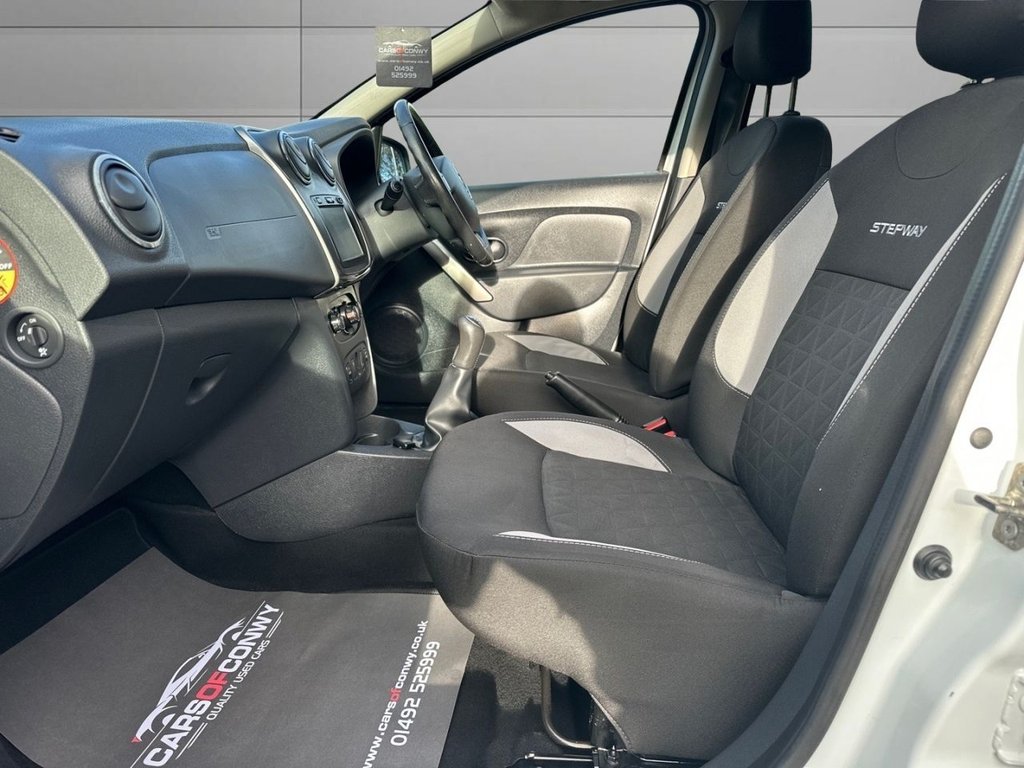 Used Dacia Sandero Stepway 2015 for sale - 76558721: Photo 12