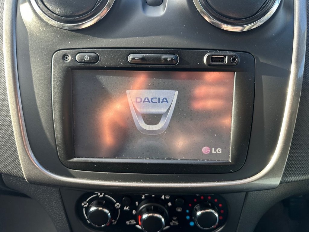 Used Dacia Sandero Stepway 2015 for sale - 76558721: Photo 20