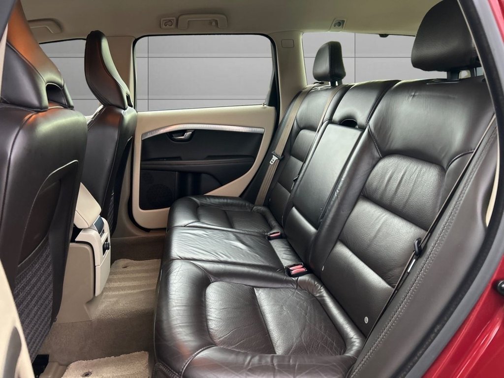 Used Volvo XC70 2011 for sale - 78153538: Photo 15