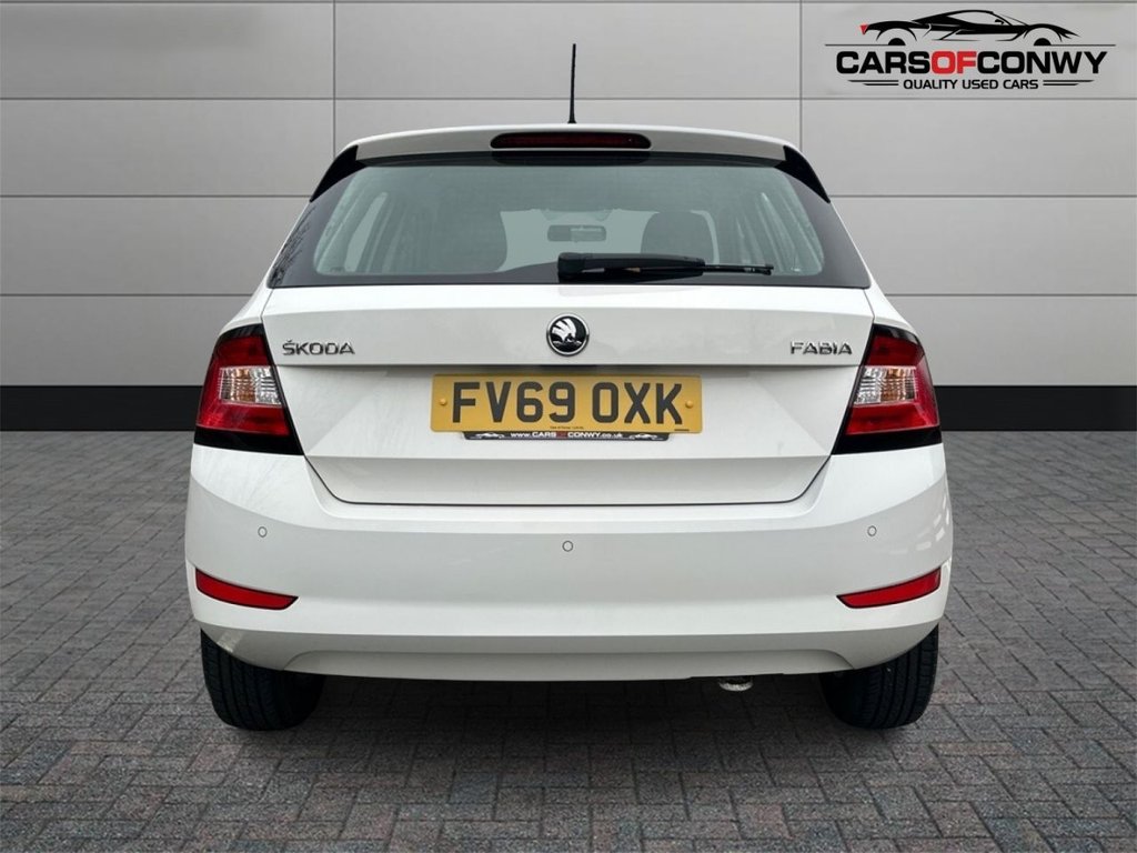 Used Skoda Fabia 2019 for sale - 77101074: Photo 6