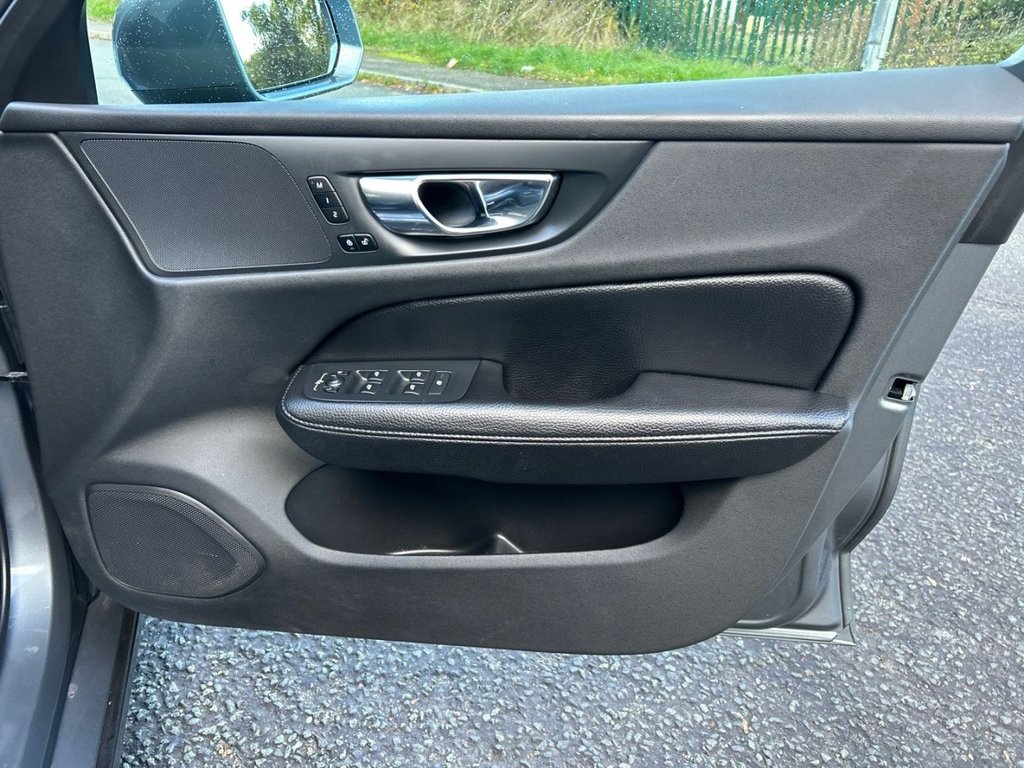 Used Volvo V60 2019 for sale - 76313252: Photo 24