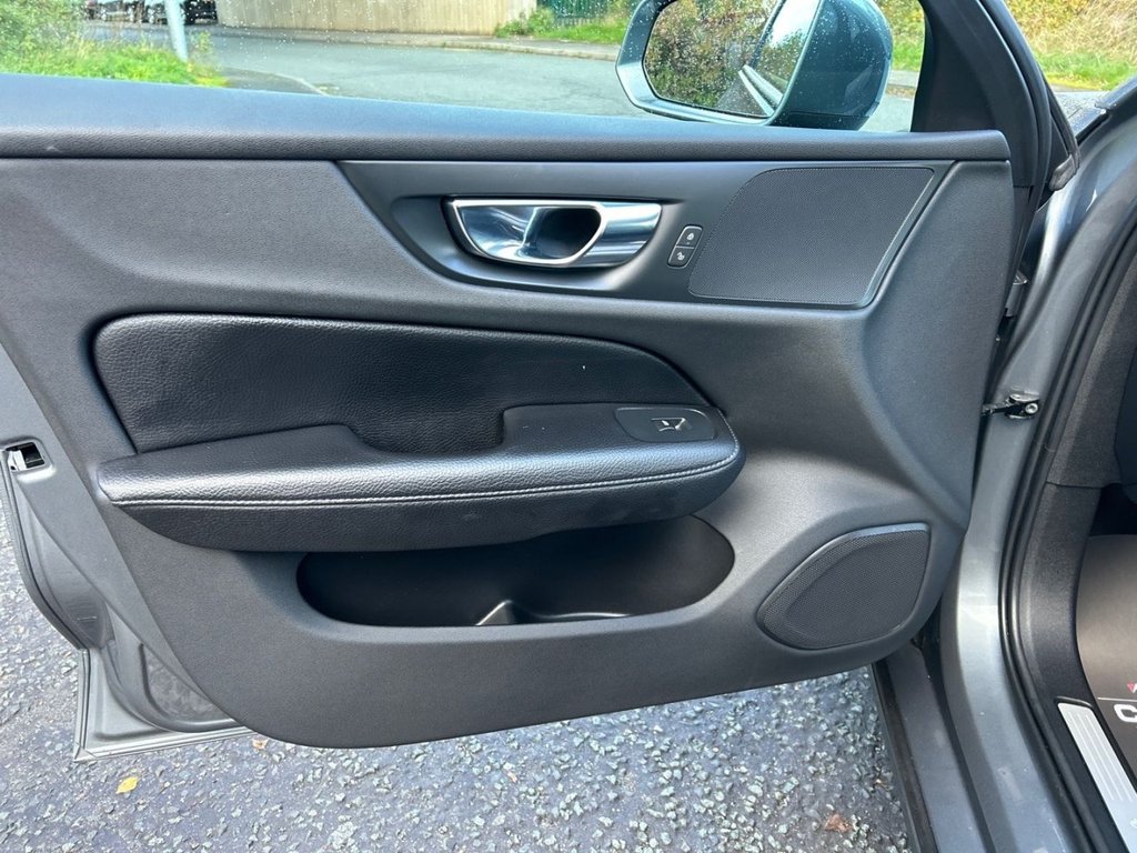 Used Volvo V60 2019 for sale - 76313252: Photo 26