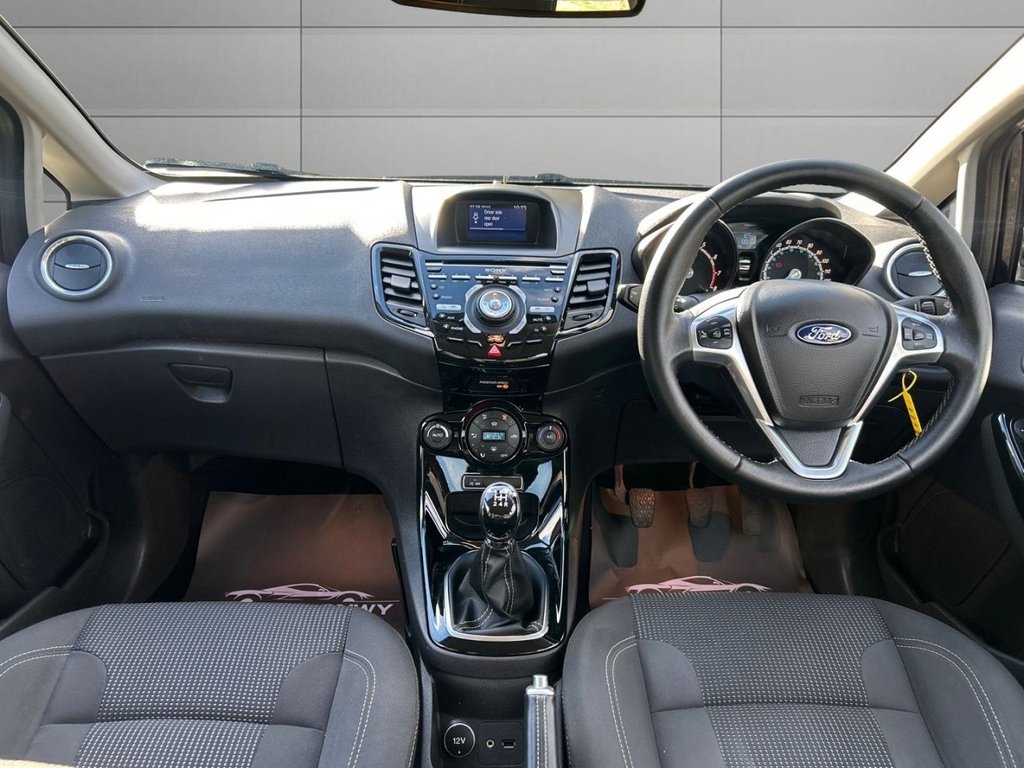 Used Ford Fiesta 2015 for sale - 76266778: Photo 16