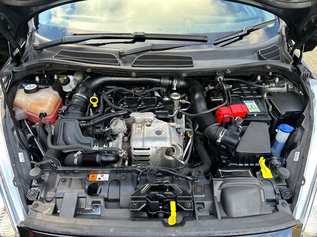 Used Ford Fiesta 2015 for sale - 76266778: Photo 30