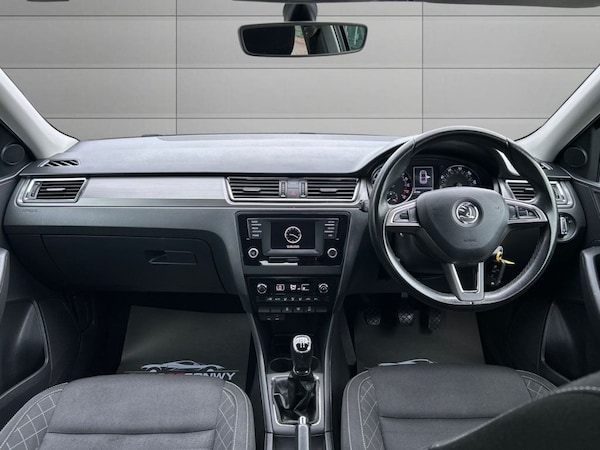 Used Skoda Rapid 2017 for sale - 75047657: Photo 16