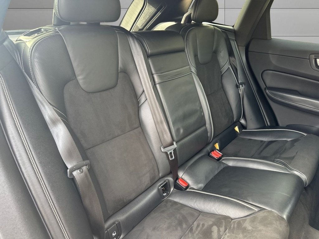 Used Volvo XC60 2017 for sale - 76665565: Photo 17