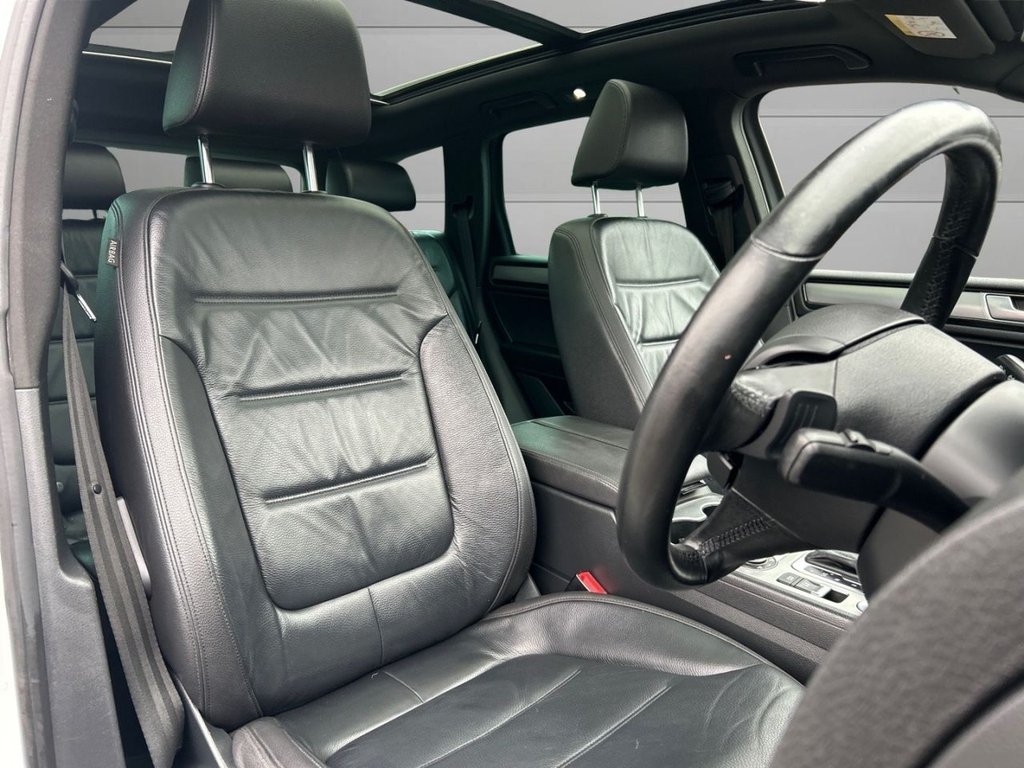 Used Volkswagen Touareg 2015 for sale - 77608571: Photo 10