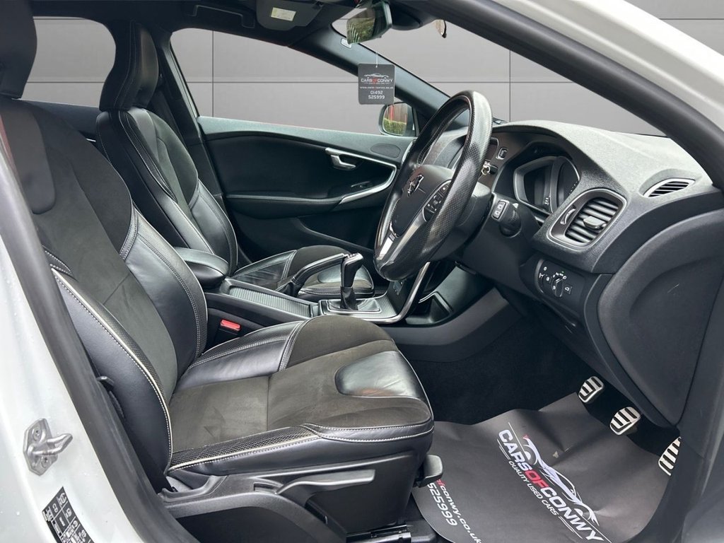 Used Volvo V40 2017 for sale - 76604492: Photo 11