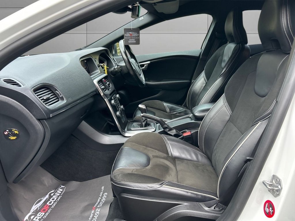 Used Volvo V40 2017 for sale - 76604492: Photo 12