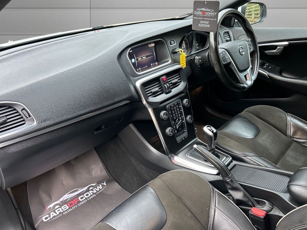 Used Volvo V40 2017 for sale - 76604492: Photo 14