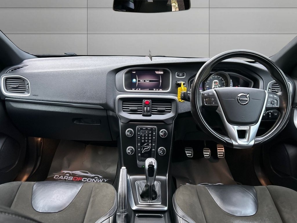 Used Volvo V40 2017 for sale - 76604492: Photo 16