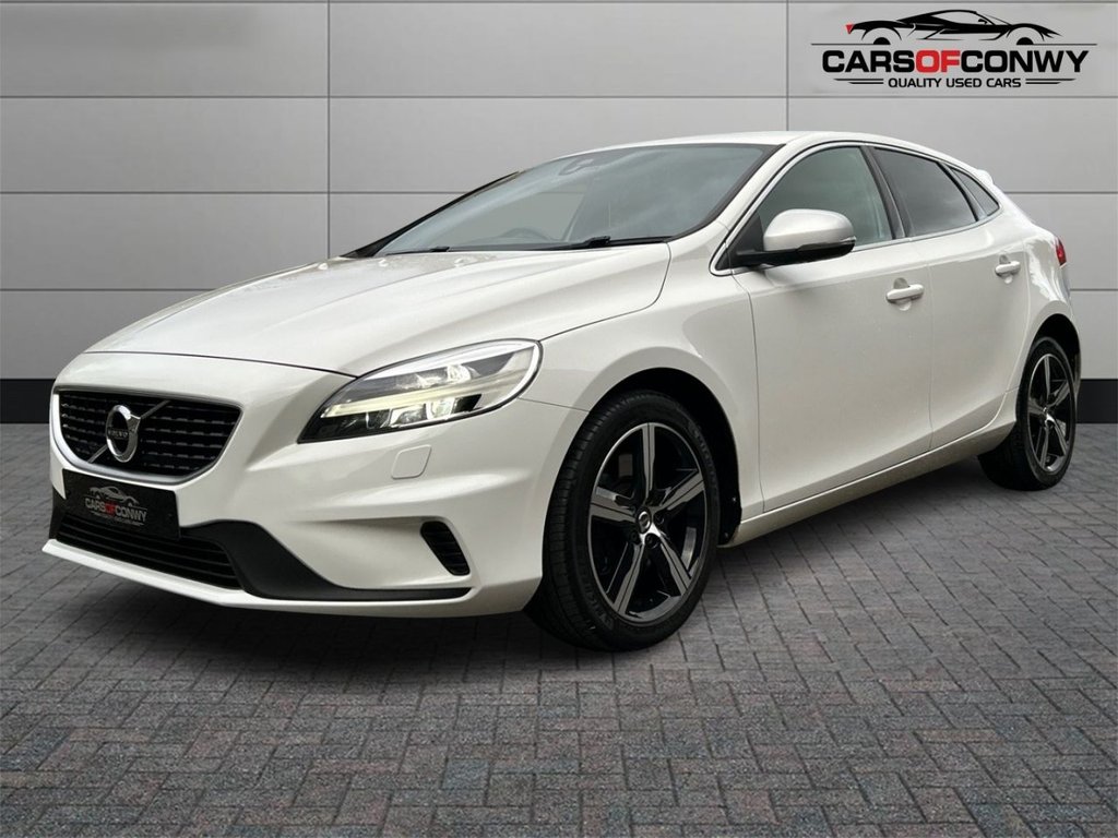 Used Volvo V40 2017 for sale - 76604492: Photo 3