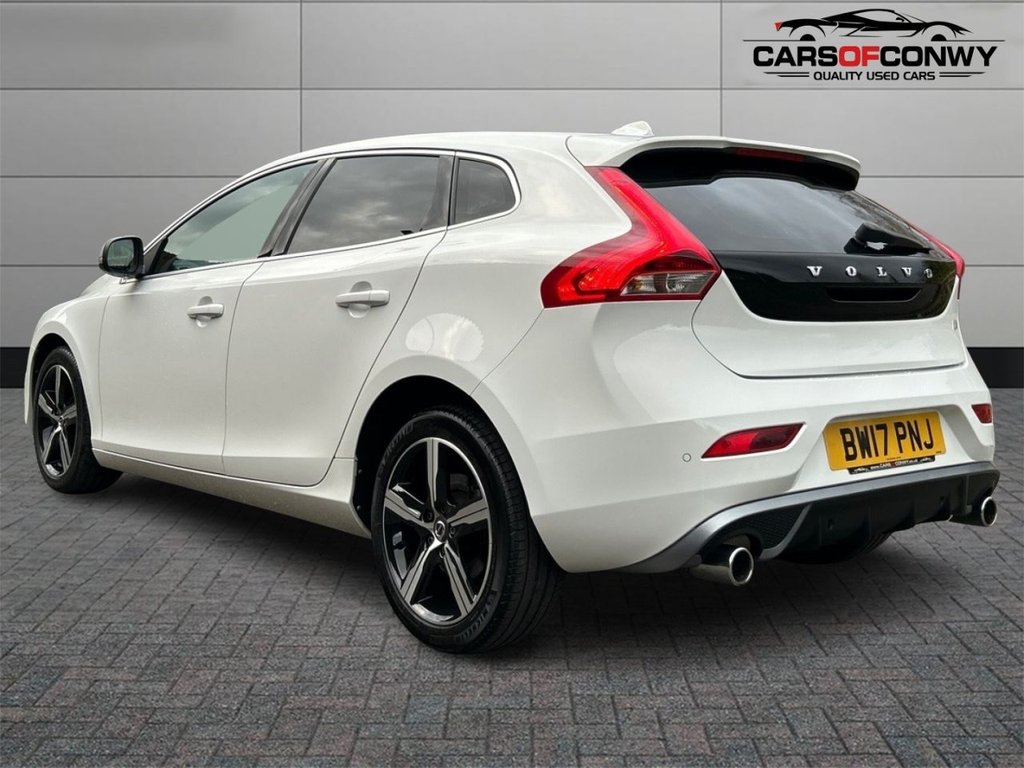 Used Volvo V40 2017 for sale - 76604492: Photo 5