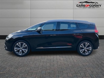 Used Renault Grand Scenic 2018 for sale - 78587379: Photo