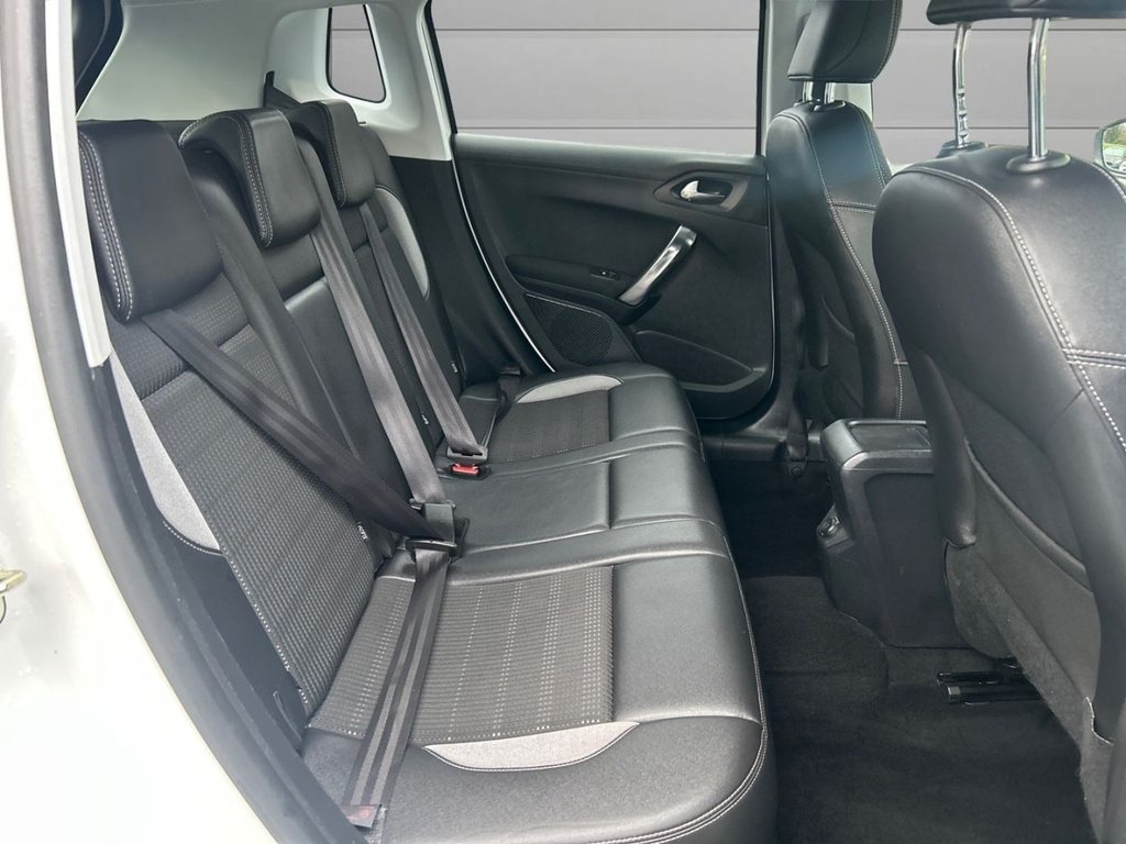 Used Peugeot 2008 2014 for sale - 77636784: Photo 17